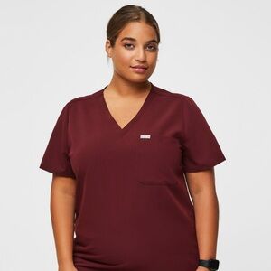 Figs Set Catrina 1-Pocket Top Zamora Jogger Pants & Kade Cargo Pants L Burgundy